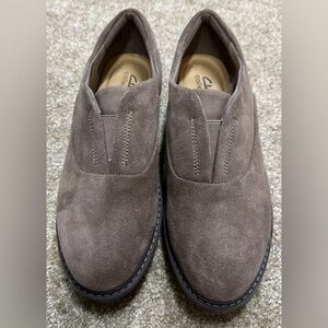 Clarks Airabell Sky Suede Taupe Shoes Size 9.5